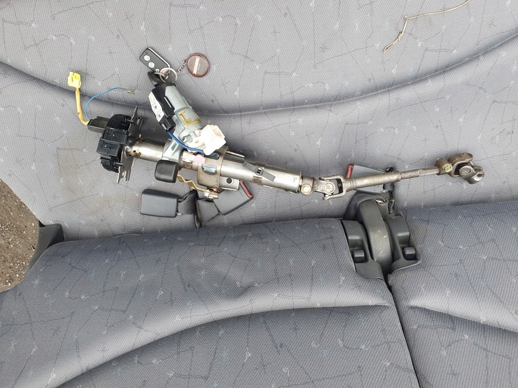 фото №12, Бардачок верхний правый pasażeratoyota yaris i 1.0 vv