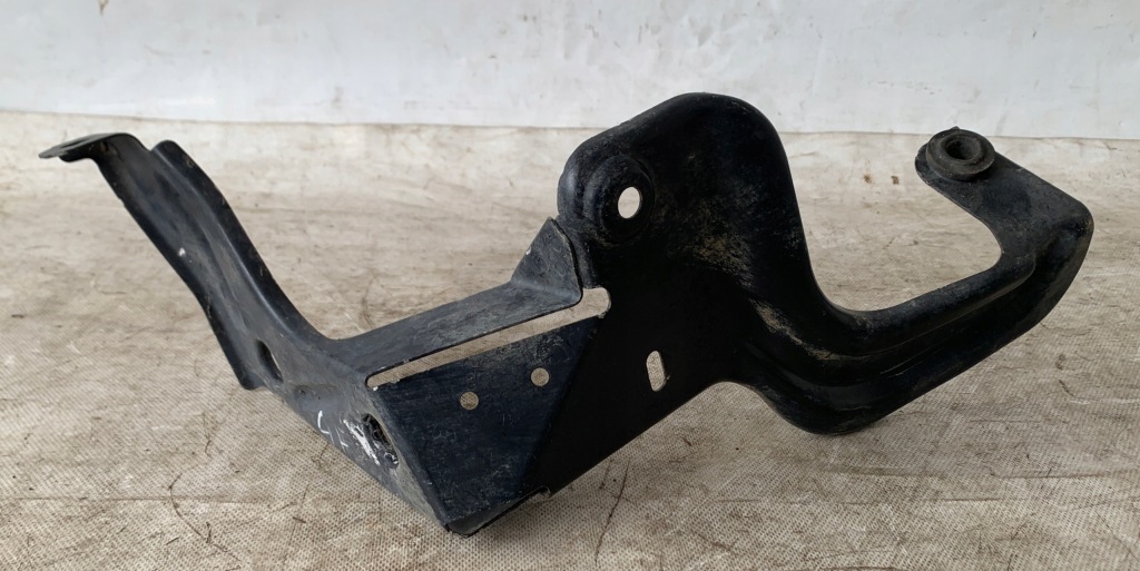 Купити # кронштейн інтеркулер правий audi a6 c6 4f0145814