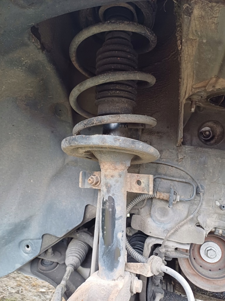 фото №1, Амортизатор пружина правая передняя renault scenic ii 2004 rok 1.616v 80kw