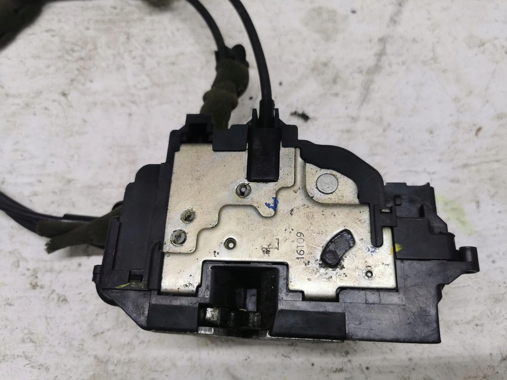 фото №2, Замок двері лівий задня 6 pin renault kangoo ii eu