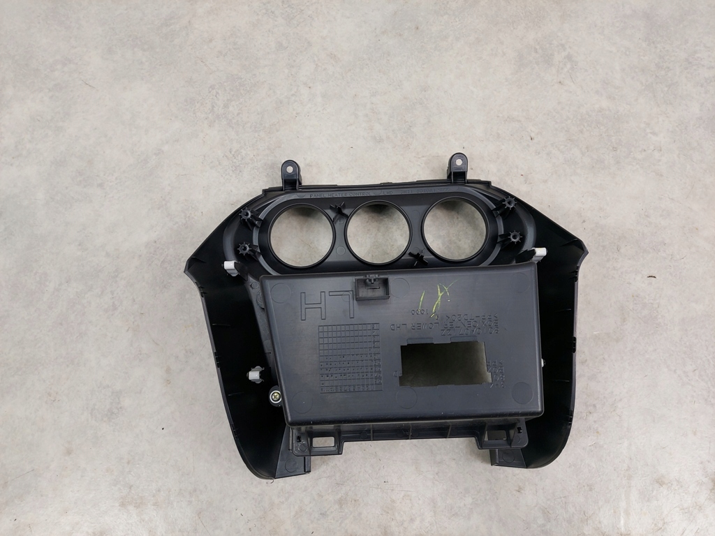 фото №5, Рамка панель консоли mitsubishi lancer viii eu