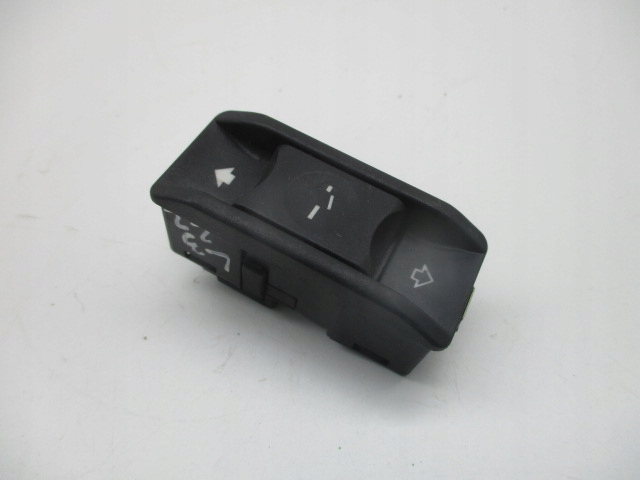 фото №1, Range rover vogue l322 перемикач люк