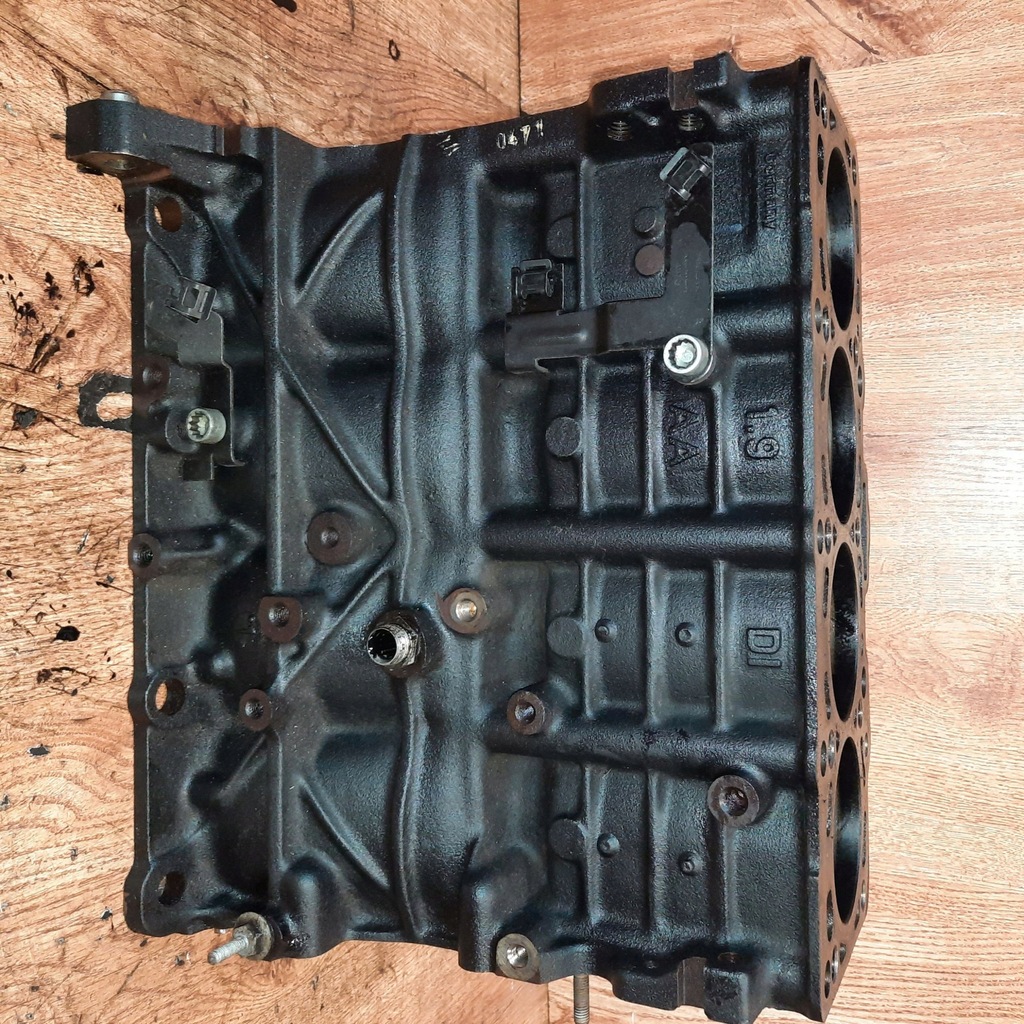 фото №12, Bok двигателя leon 1.9 arl 038021aa 150km