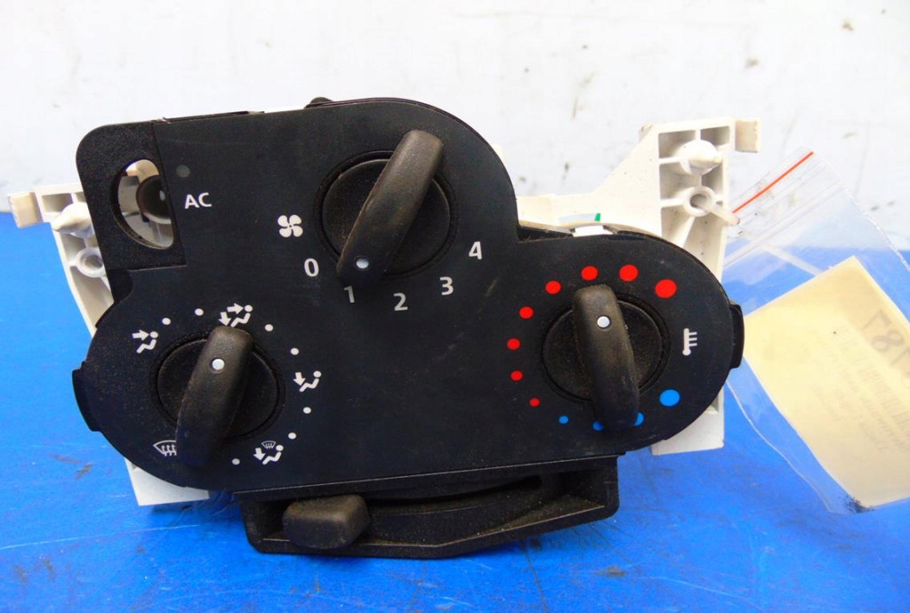 фото №1, Dacia logan 1.4mpi sedan 5d