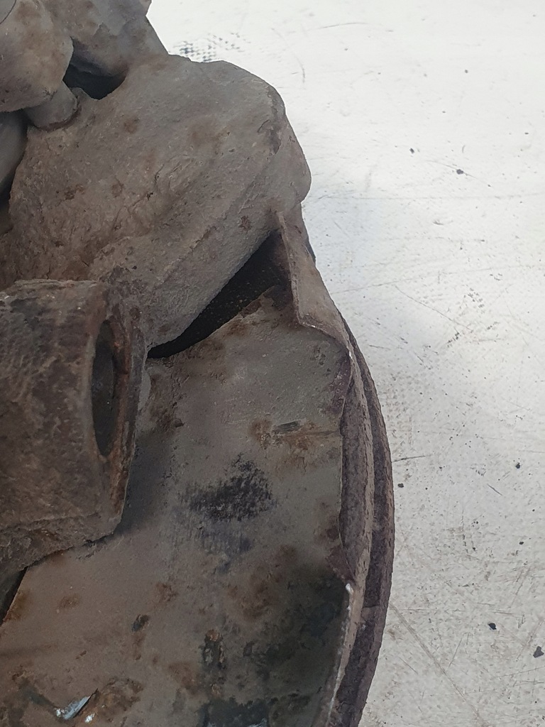 фото №16, Амортизационная стойка левый амортизатор поворотный кулак volkswagen polo 9n 1.9tdi 03r.