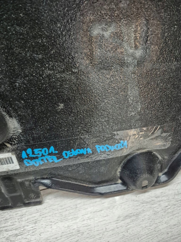 Купить 12501. porsche boxster накладка подвеска 981504609