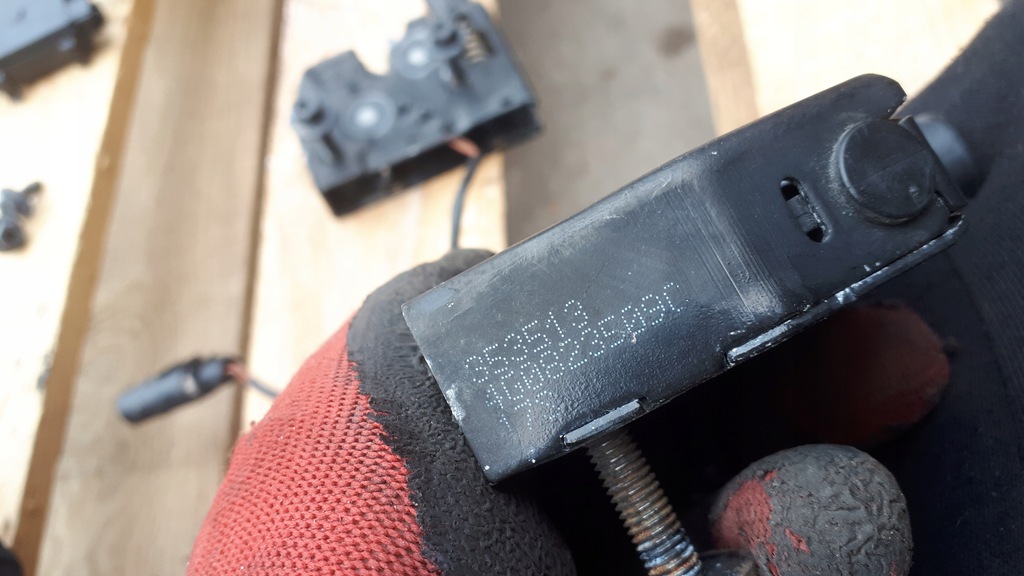 фото №7, S6 c7 a6 замок капот левый правый трос тросы a7 4g