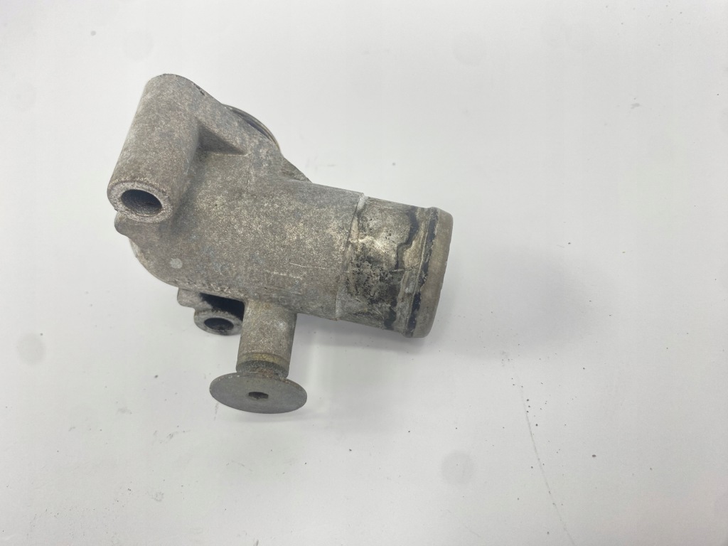 Патрубок корпус термостата mercedes r129 sl w124 e280 e320 m104 1042030431 Київ