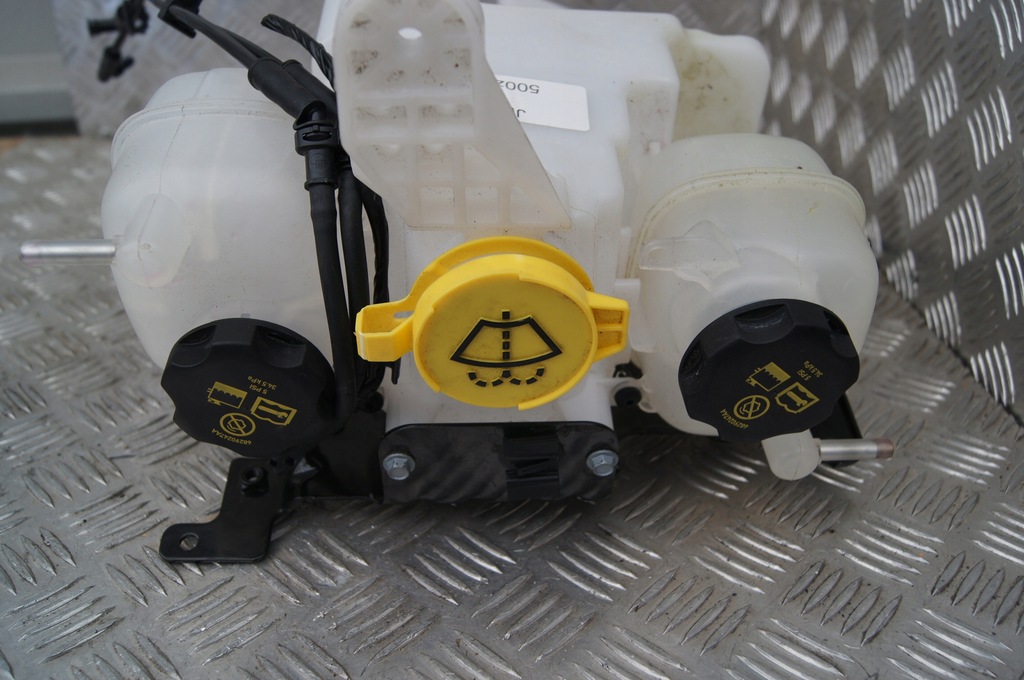 фото №5, Jeep wrangler jl бак омывателя kompletny