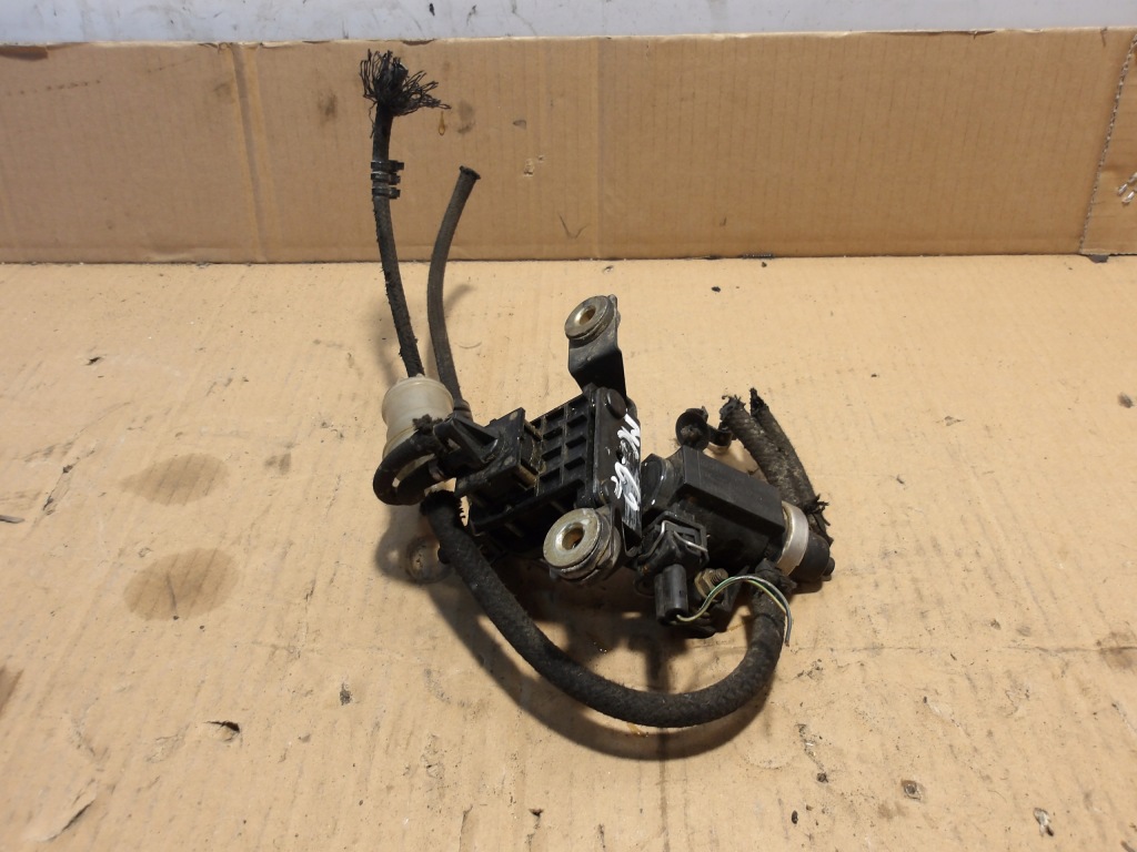 фото №1, Клапан тиску vw transporter t4 2.5tdi 7d0906287e