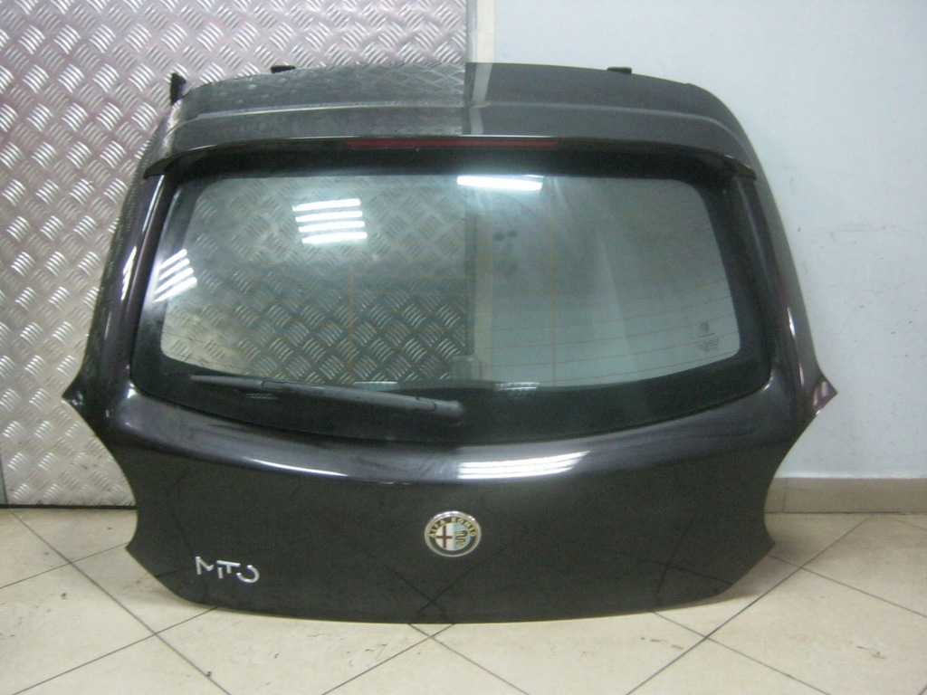 фото №1, Крышка багажника задняя задняя alfa romeo mito