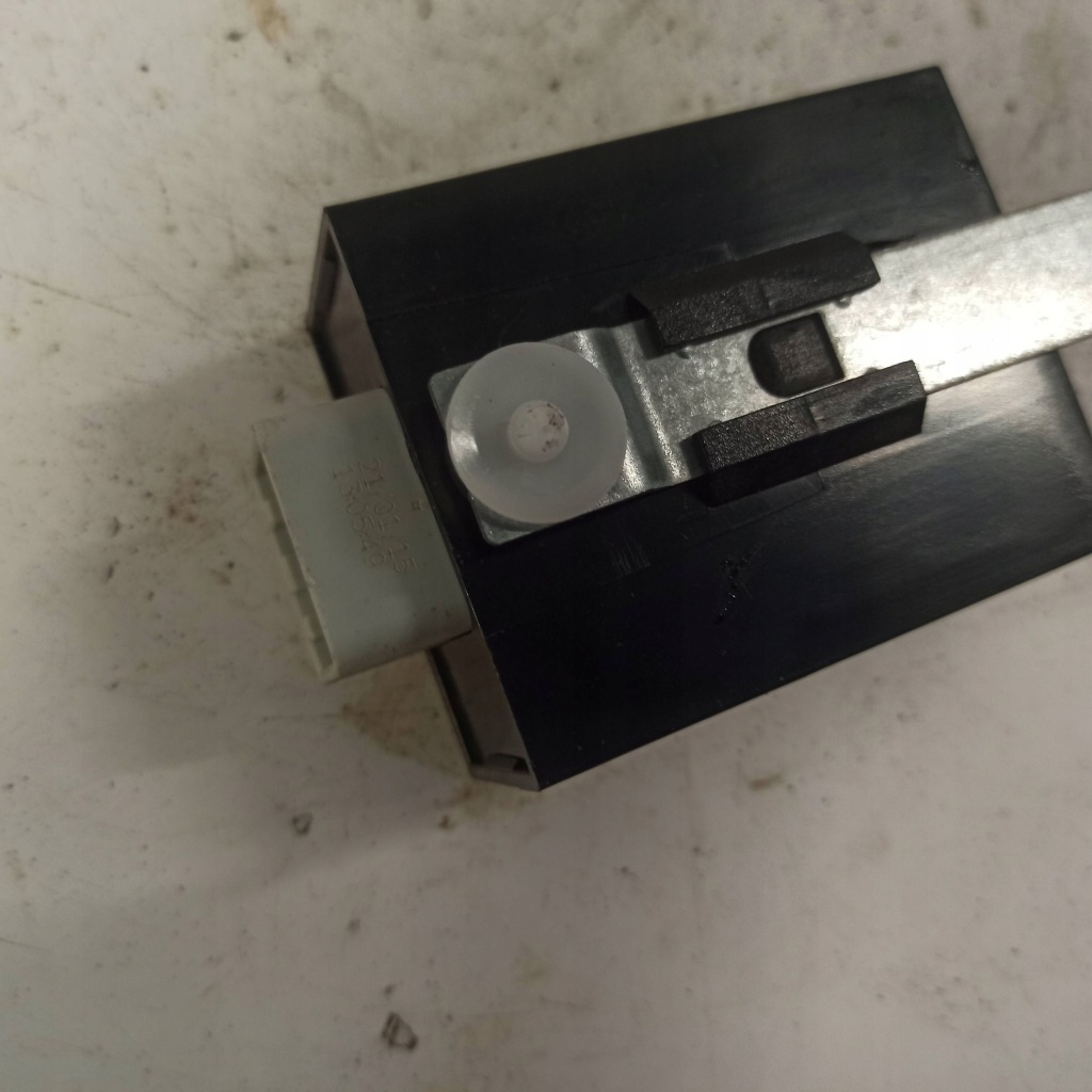 фото №12, Land rover evoque реле дворник bj32-17509-ac