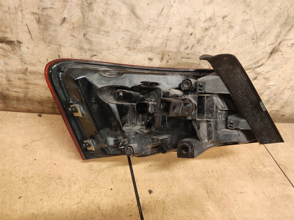 фото №7, Лампа права задня задня led audi a3 8v hb