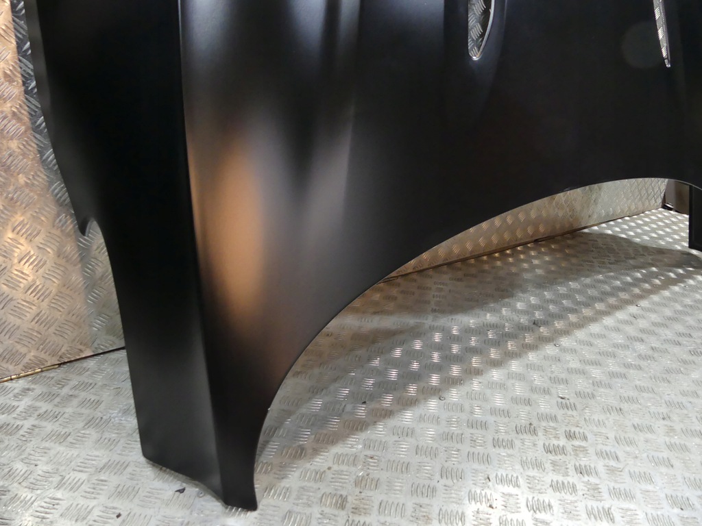 фото №11, Aston martin dbx капот крышка двигателя czarna / оригинал