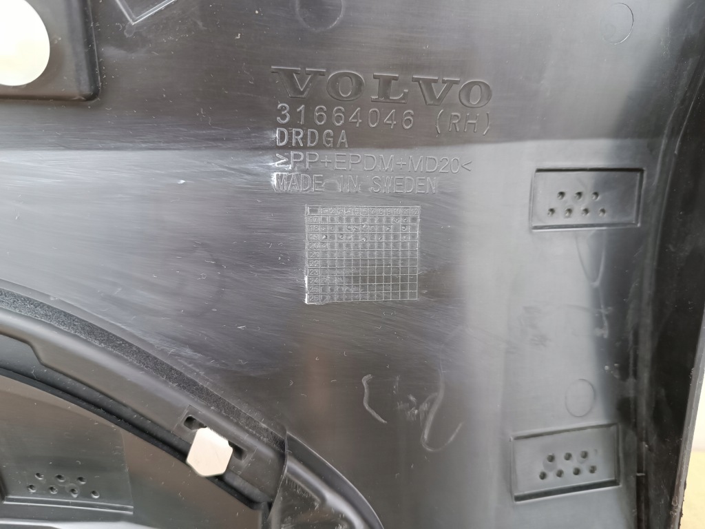 Volvo xc40 ii xc 40 2018+ inscription молдинг двері праве задній задні 31664046 Київ