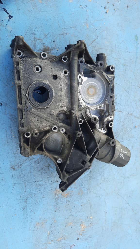 фото №1, Корпус распределительного вала r6110151102 mercedes w220 3.2 cdi