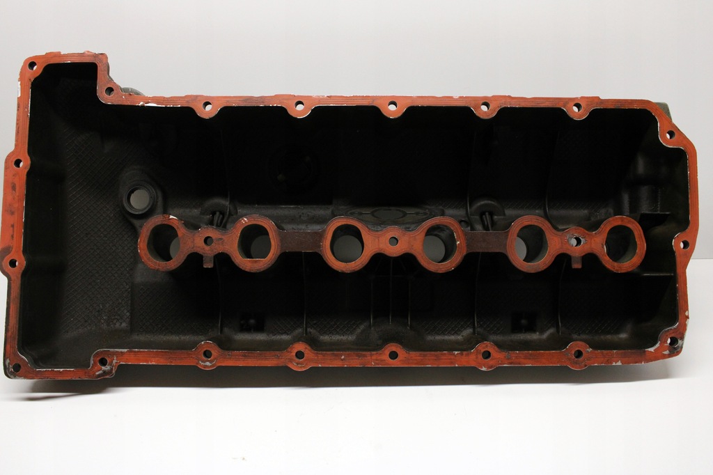 фото №7, Bmw e90 e60 e85 крышка клапанов 3.0i n52b30 n53b30