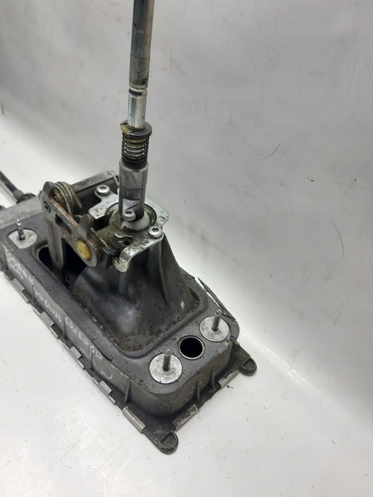 фото №6, Выборщик домкрат передач тросы vw touran 6b