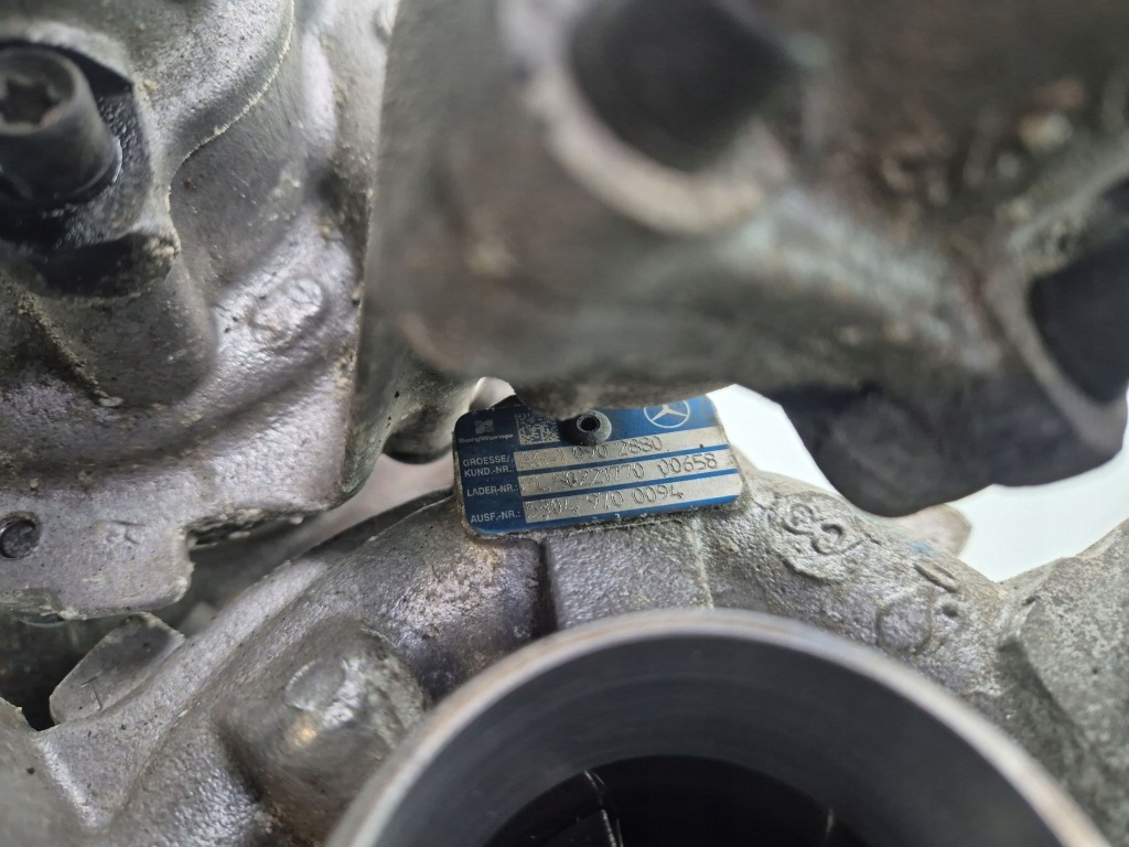 Mercedes c220 cdi w204 турбонагнетатель a6510902880 651911 Цена