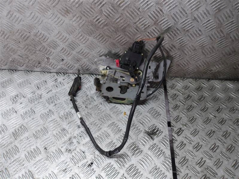 фото №1, Замок дверь раздвижных lt chrysler grand voyager iv