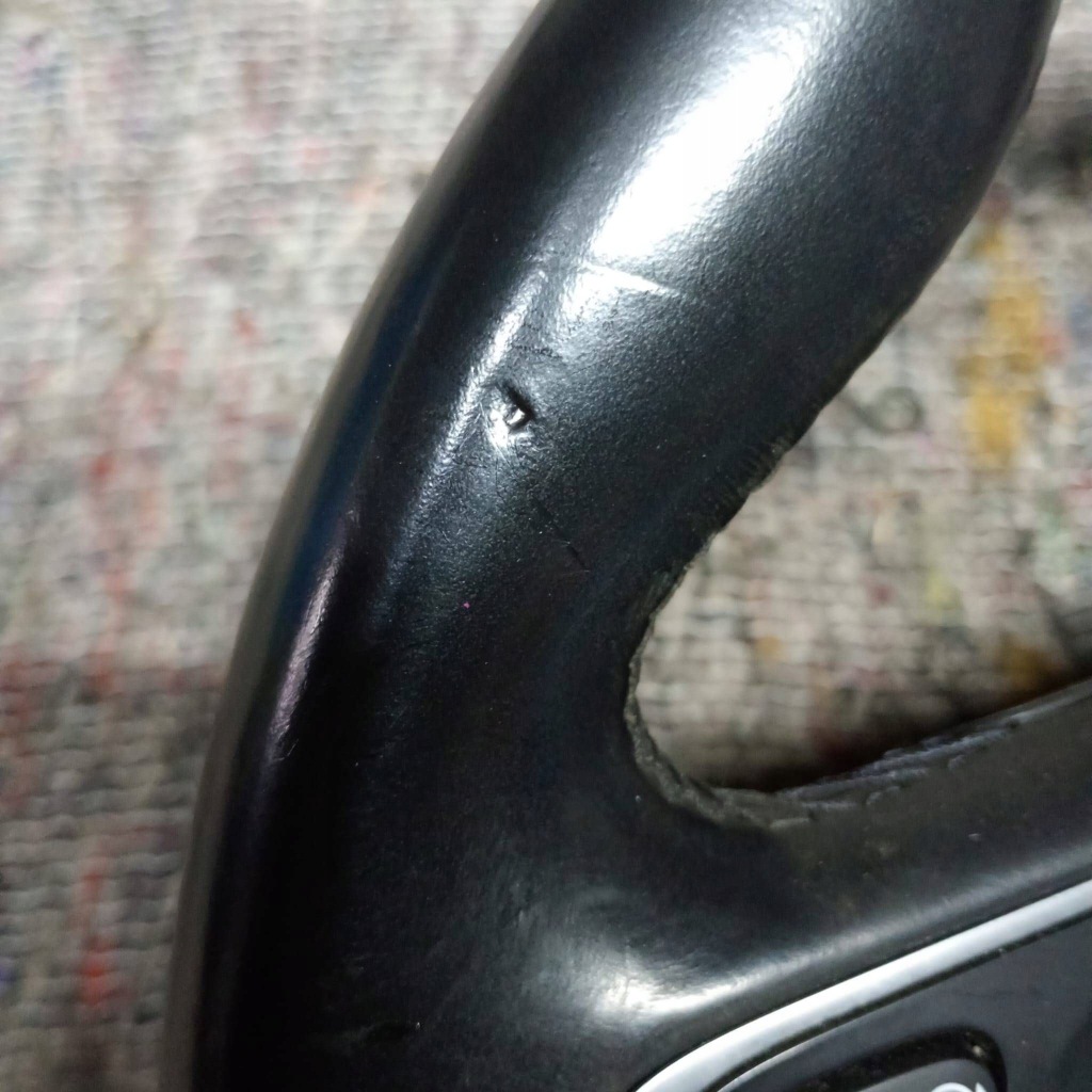 Кермо  шкіра мультифункція renault captur clio iv рестайлінг  484000110r Зі Шроту