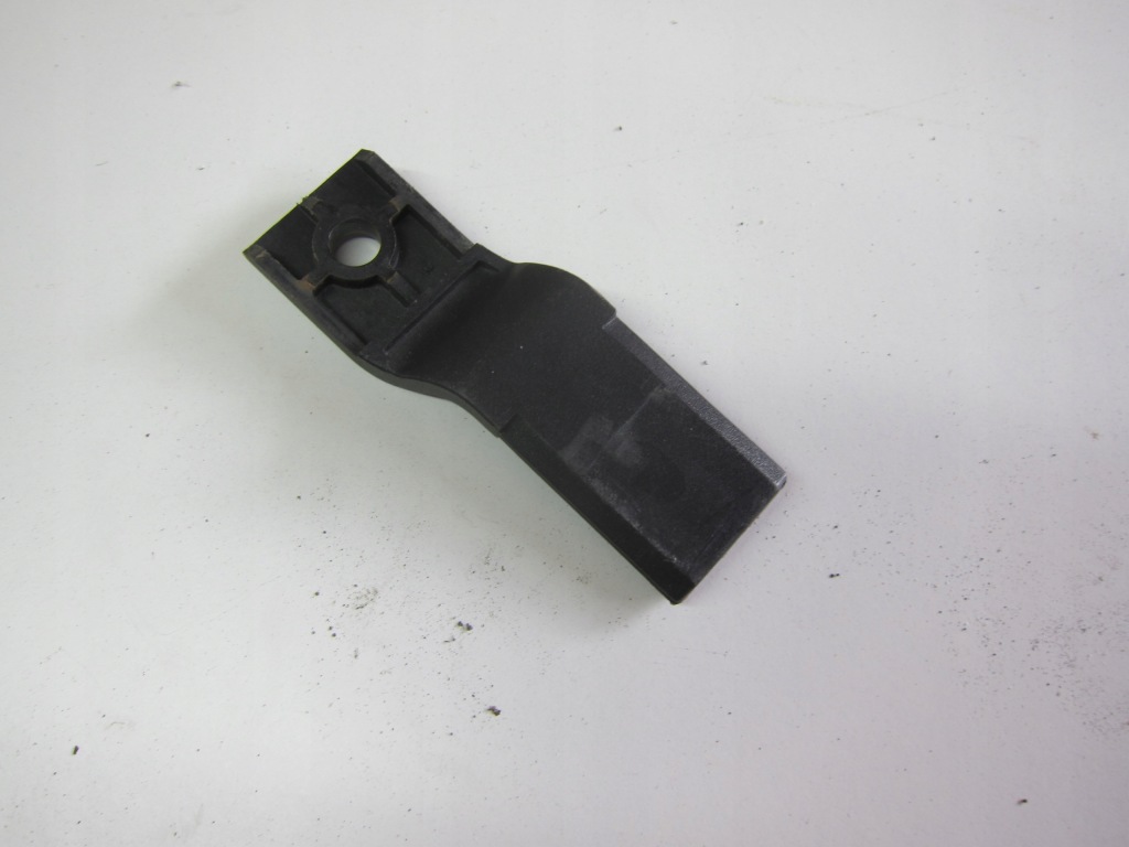 фото №1, Кронштейн радіатора праве jaguar xf x250 2013r