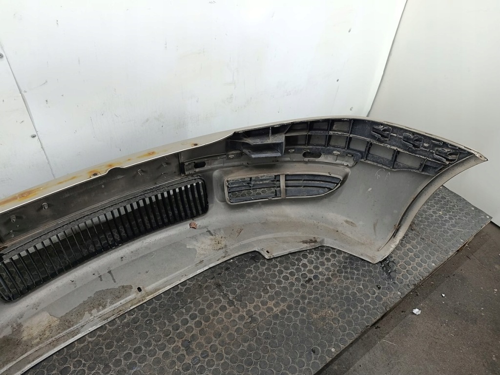 Бампер перед skoda superb i 3u0.807.221 10112103119 lf8f sedan в Украине