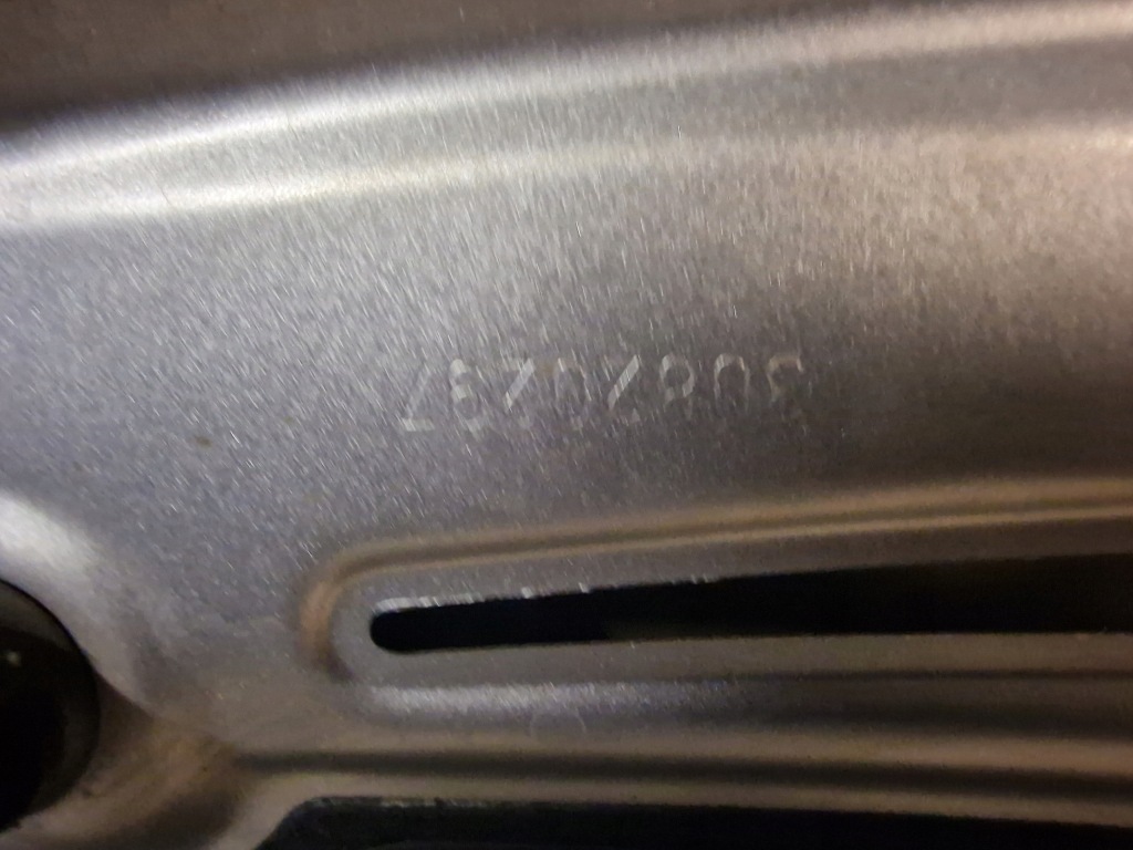 фото №8, Капот кришка двигуна peugeot 2008 ii 2023 rok