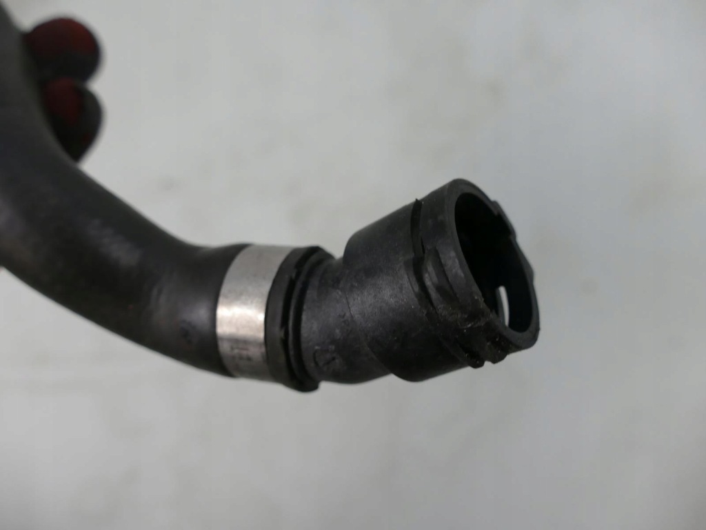 Mercedes e w211 рестайлинг  3.0 cdi шланг воды пабтрубок  труба Оригинал