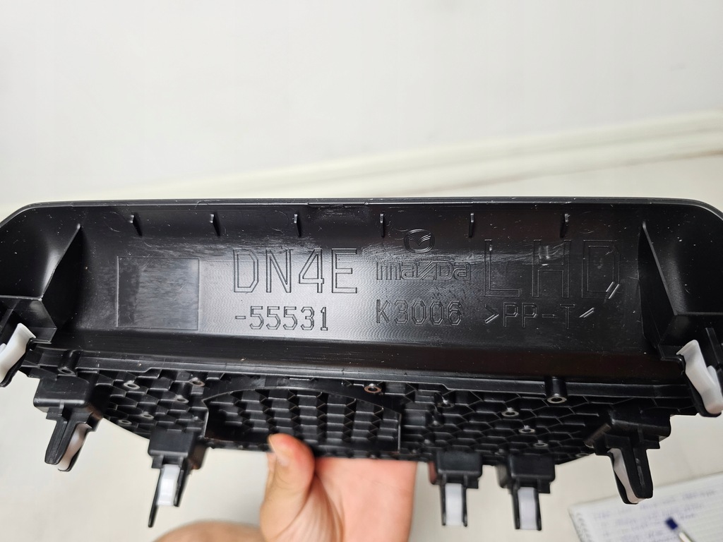 фото №6, Захист заглушка динаміка консолі mazda mx-30