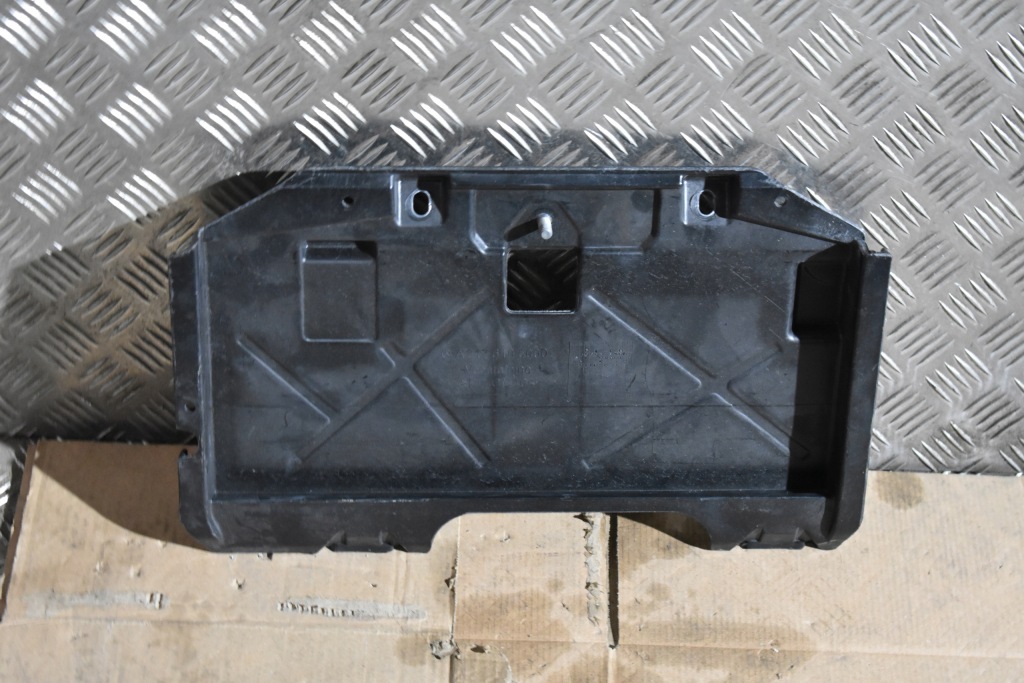 фото №1, Idealna основание аккумулятор mercedes w217 1