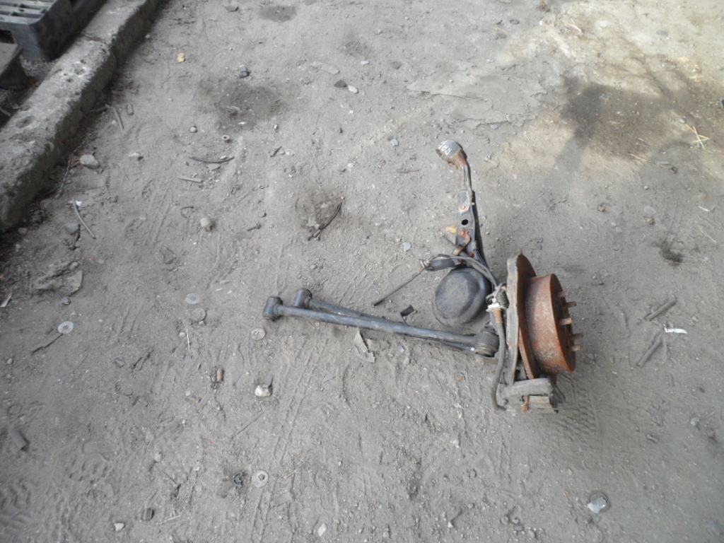 фото №1, Підвіска zwrotnicapiasta важіль задня toyota rav4 ii