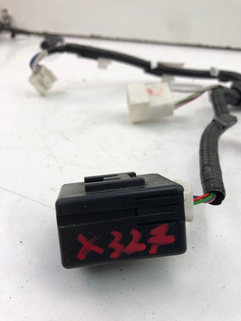 фото №7, Toyota c-hr жгут блок управления модуль сиденье 72495-f4010