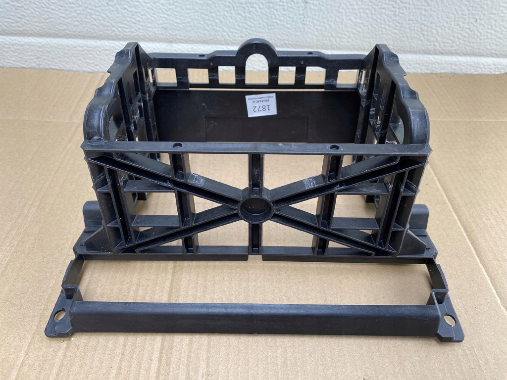 фото №2, Bmw 5 e60 e61 каркас кронштейн радио радио