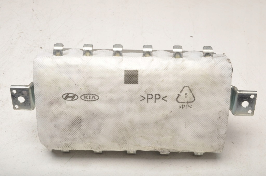 фото №1, Kia venga подушка подушка безопасности пассажира 84530-1p000