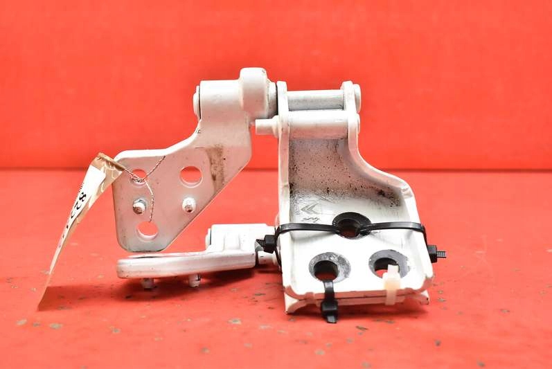 фото №1, Петля петлі lewego створки toyota proace city 20r