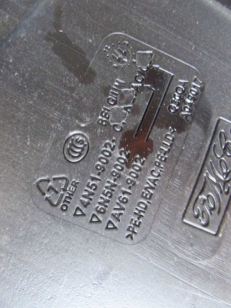 Volvo s40 v50 c30 c70 2.0 d4 06-13 бак bak топливной  4n51-9002 с Разборки