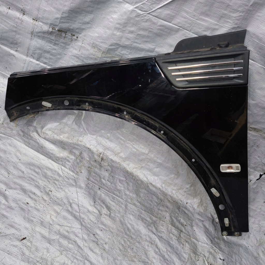 фото №1, Dodge nitro крыло левый перед