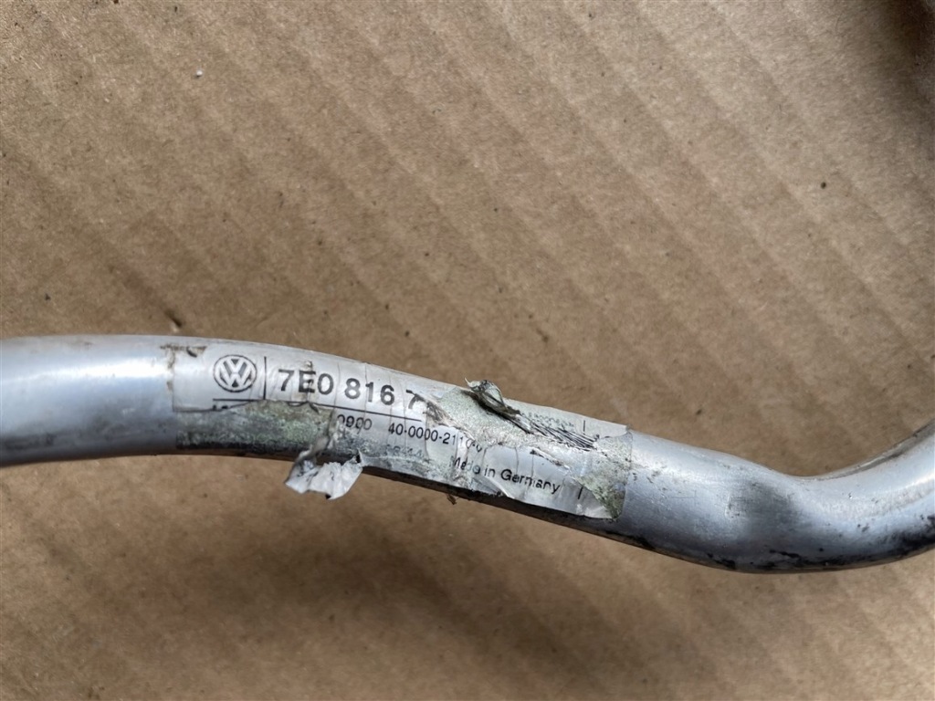 фото №5, Трубка пабтрубок  шланг кондиционера кондиционер 2.0 tdi vw transporter t6 16-19r.