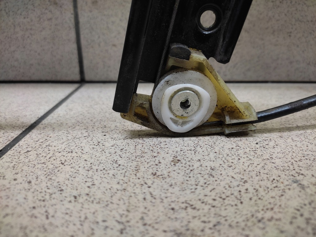 фото №7, Audi a6 c6 kombi підйомник скло правий перед