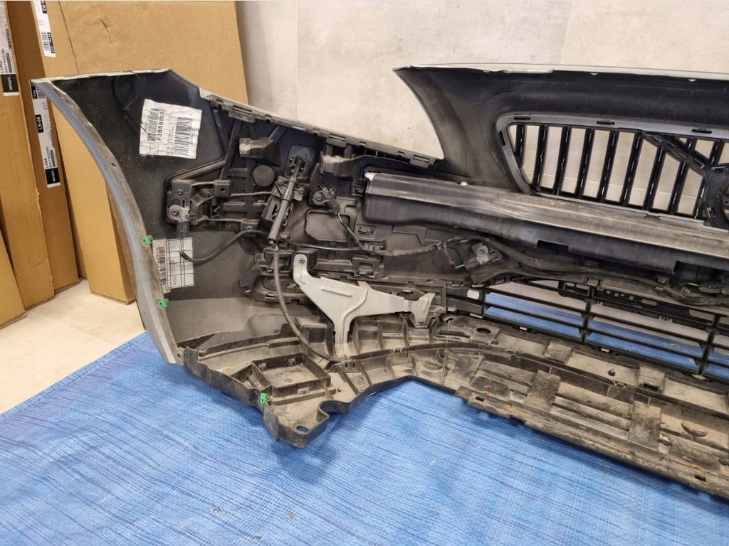 фото №7, Volvo v40 fl lift бампер передний kompletny 477