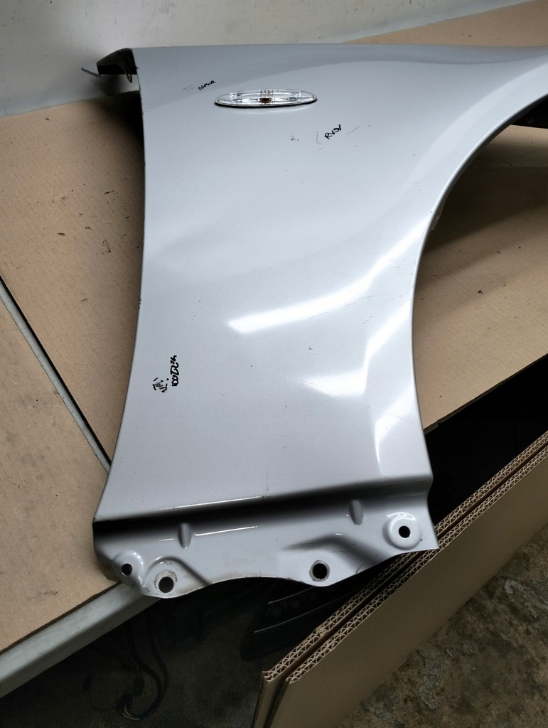 фото №12, Крыло правый перед lexus is ii 220 оригинал цвет 1g1 sedan