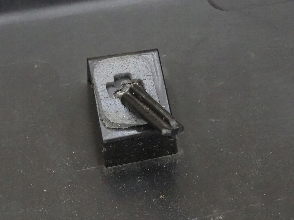 фото №2, Молдинг дверь левая перед jeep renegade 735578397