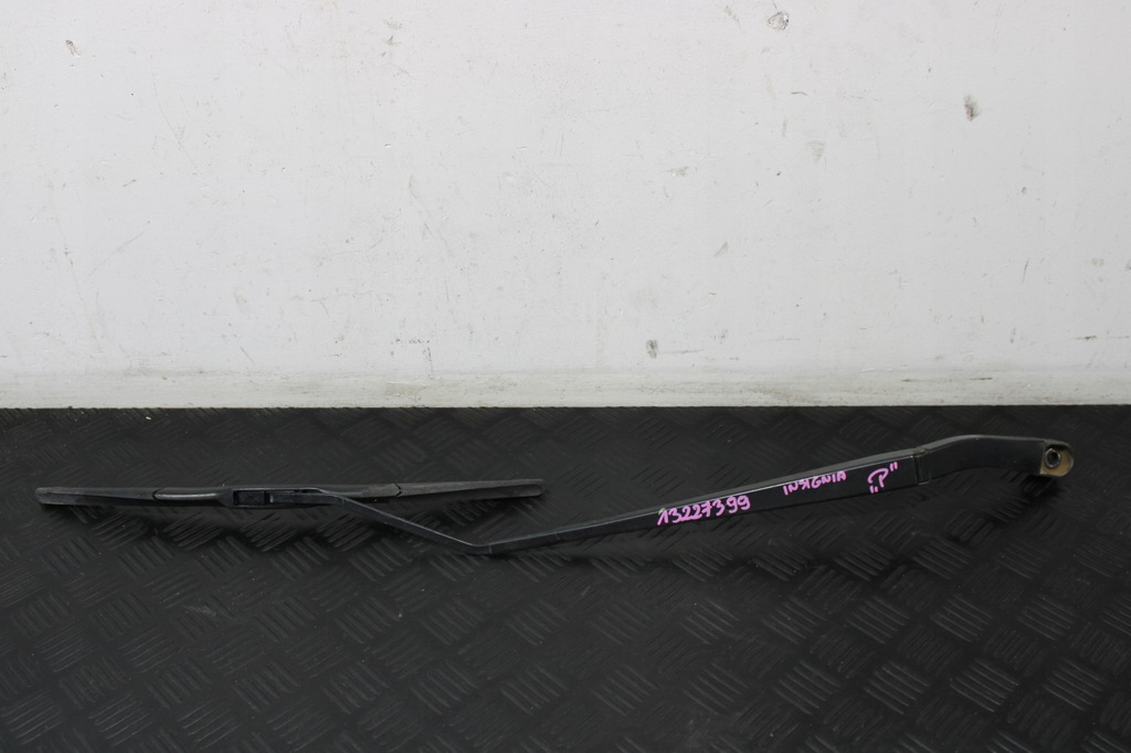 фото №1, Дворник рычаг правое opel insignia a 13227399