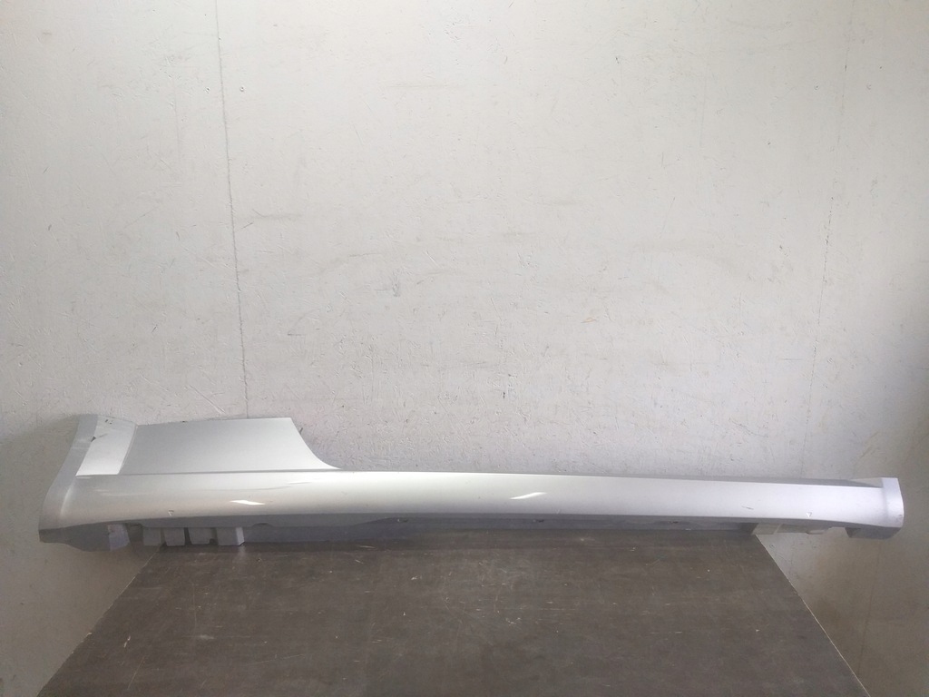 фото №1, Порог молдинг порог накладка правый audi tt 14- 8s0853856b