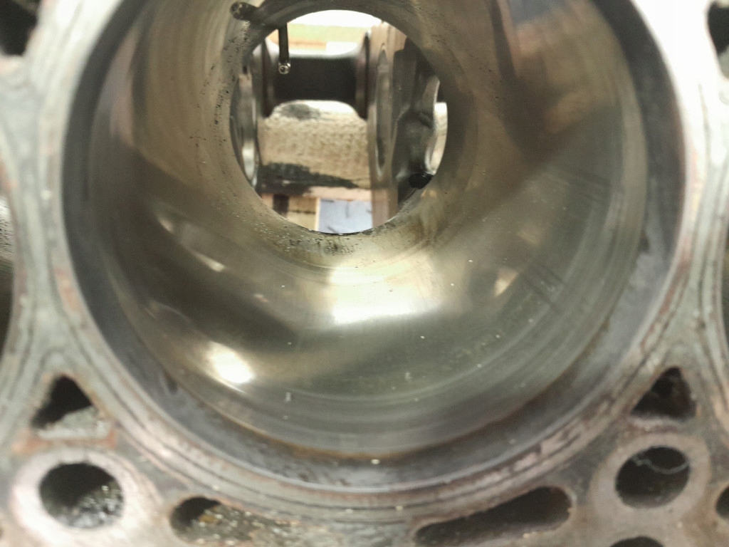 фото №7, Audi a4 b8 2.7 tdi 190 km блок блок двигуна двигуна cgk