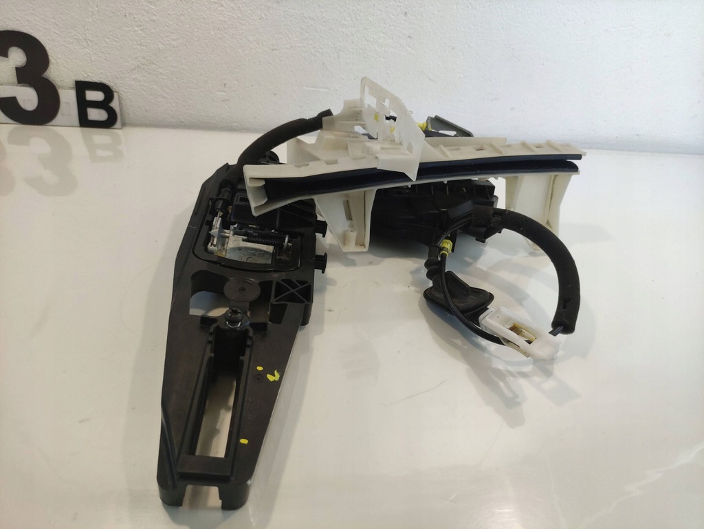 фото №1, Ford edge mk2 замок двері лівий задня ft4ar26413cc