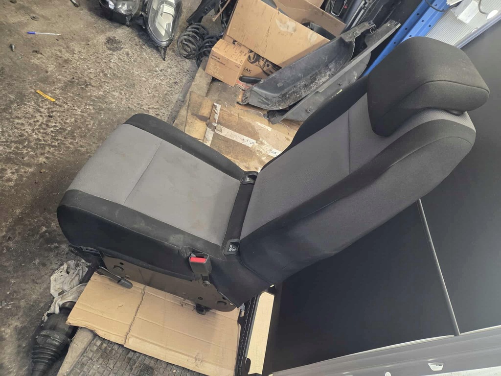 фото №15, Jumpy iii scudo vivaro expert сиденья заднее сиденье задняя 2 ряд !