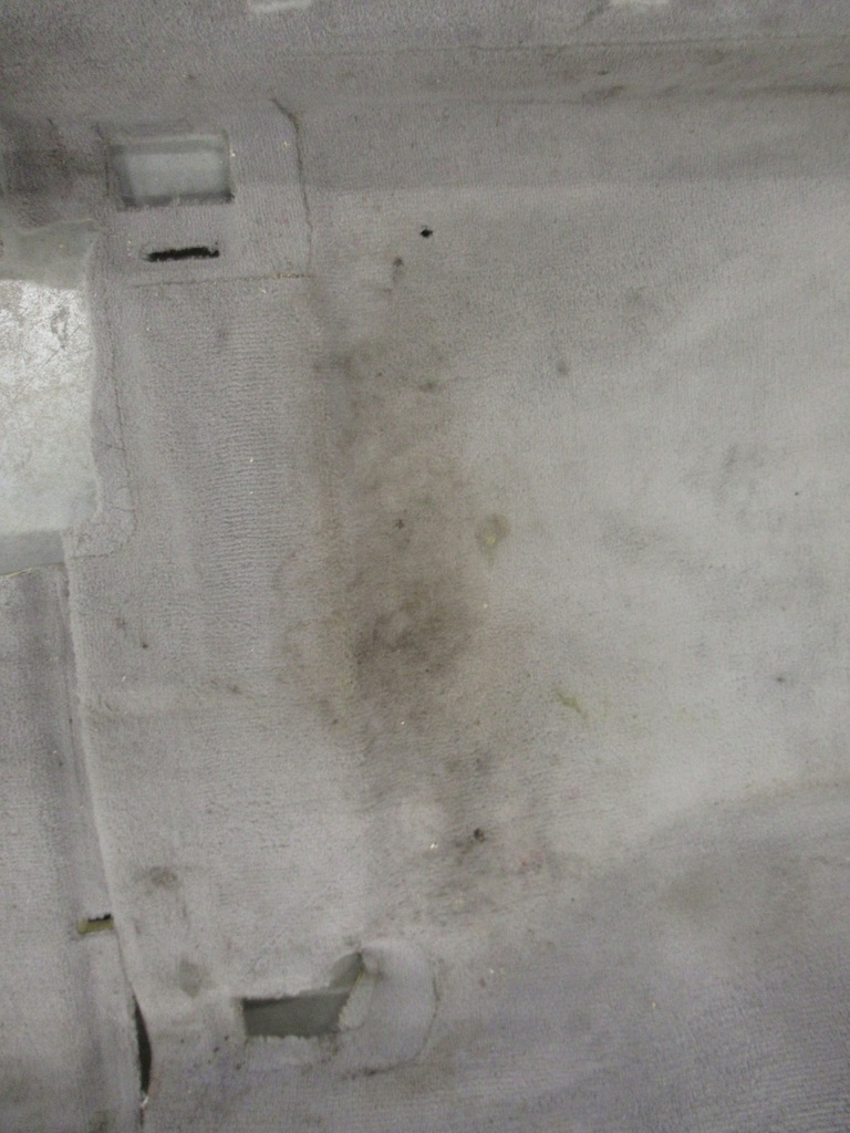 фото №5, Обшивка коврик пол bmw e60 e61 europa