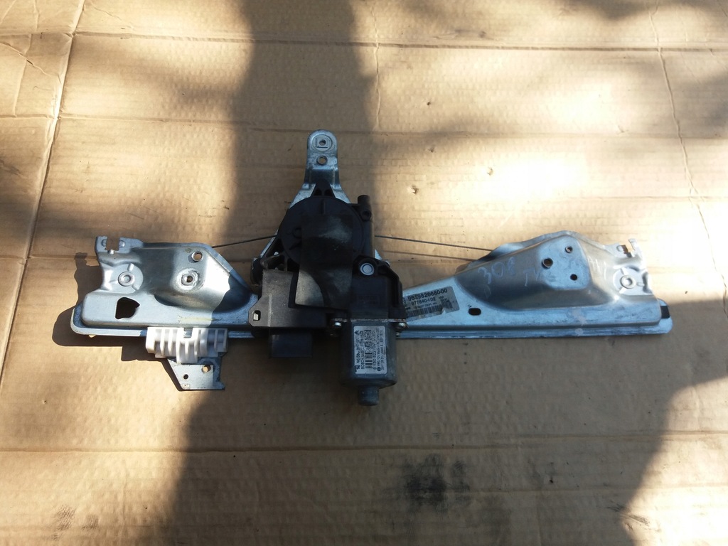 фото №1, Подъемник стекло правый задняя peugeot 308